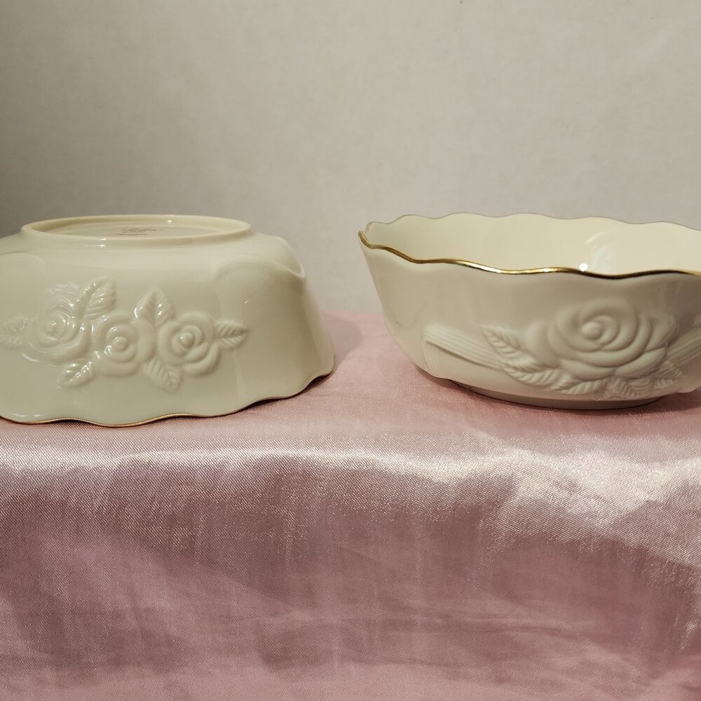 Lexox Vintage Rosebud Porcelain Bowls  Hand Painted 24K Gold  Mint Condition